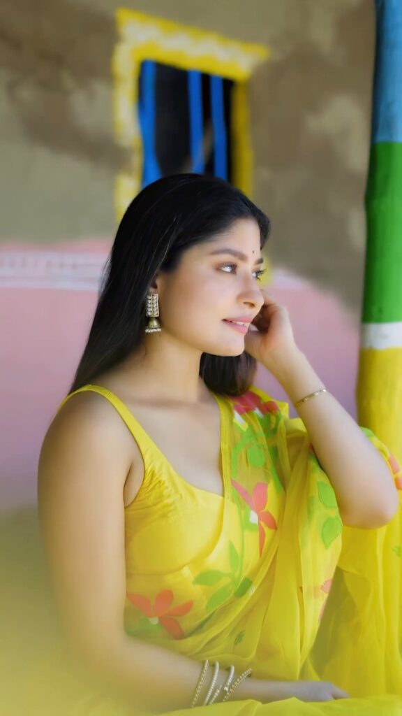 Sunshine Floral Yellow Saree